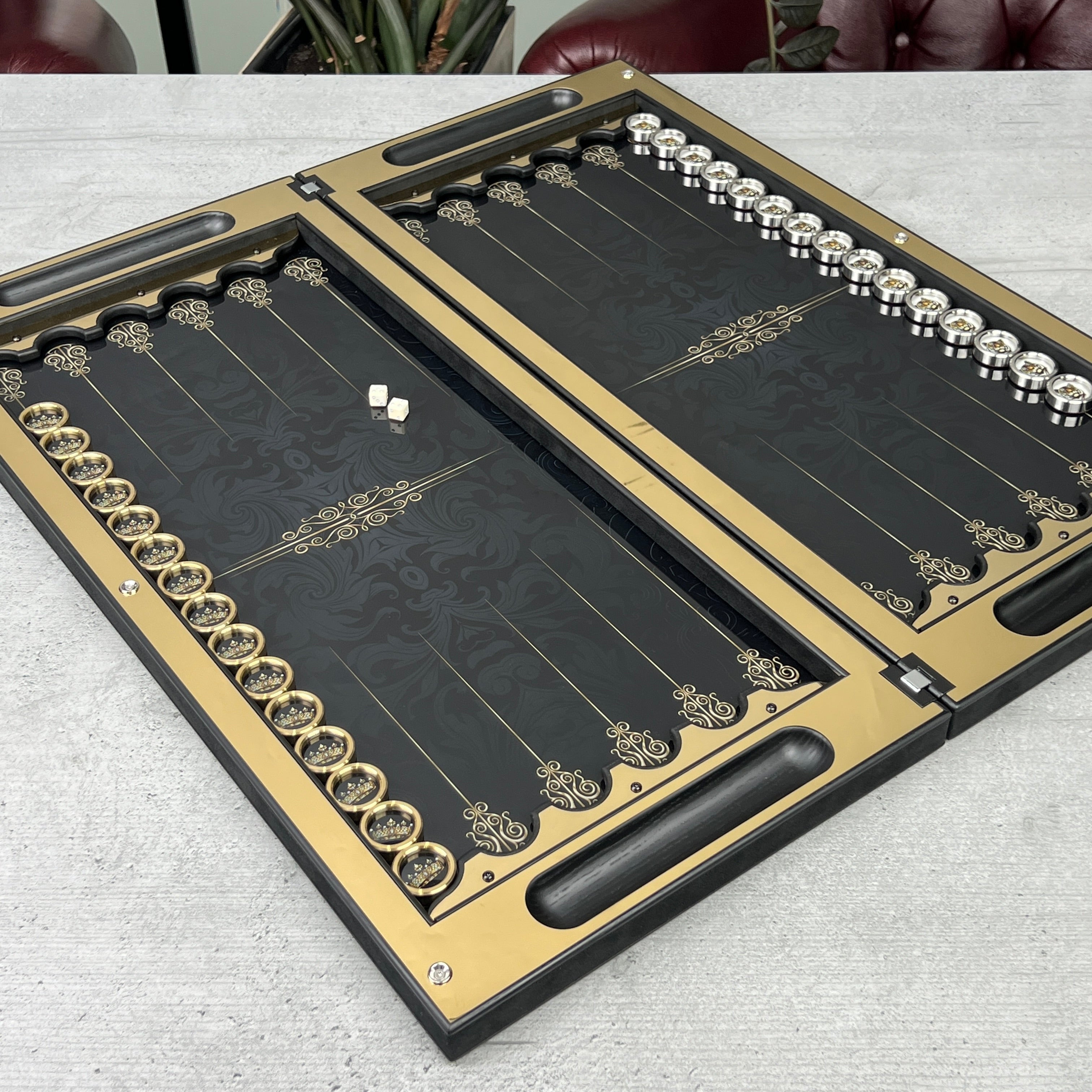 Premium Gold Metal Wind Rose Backgammon Set – Large 25”