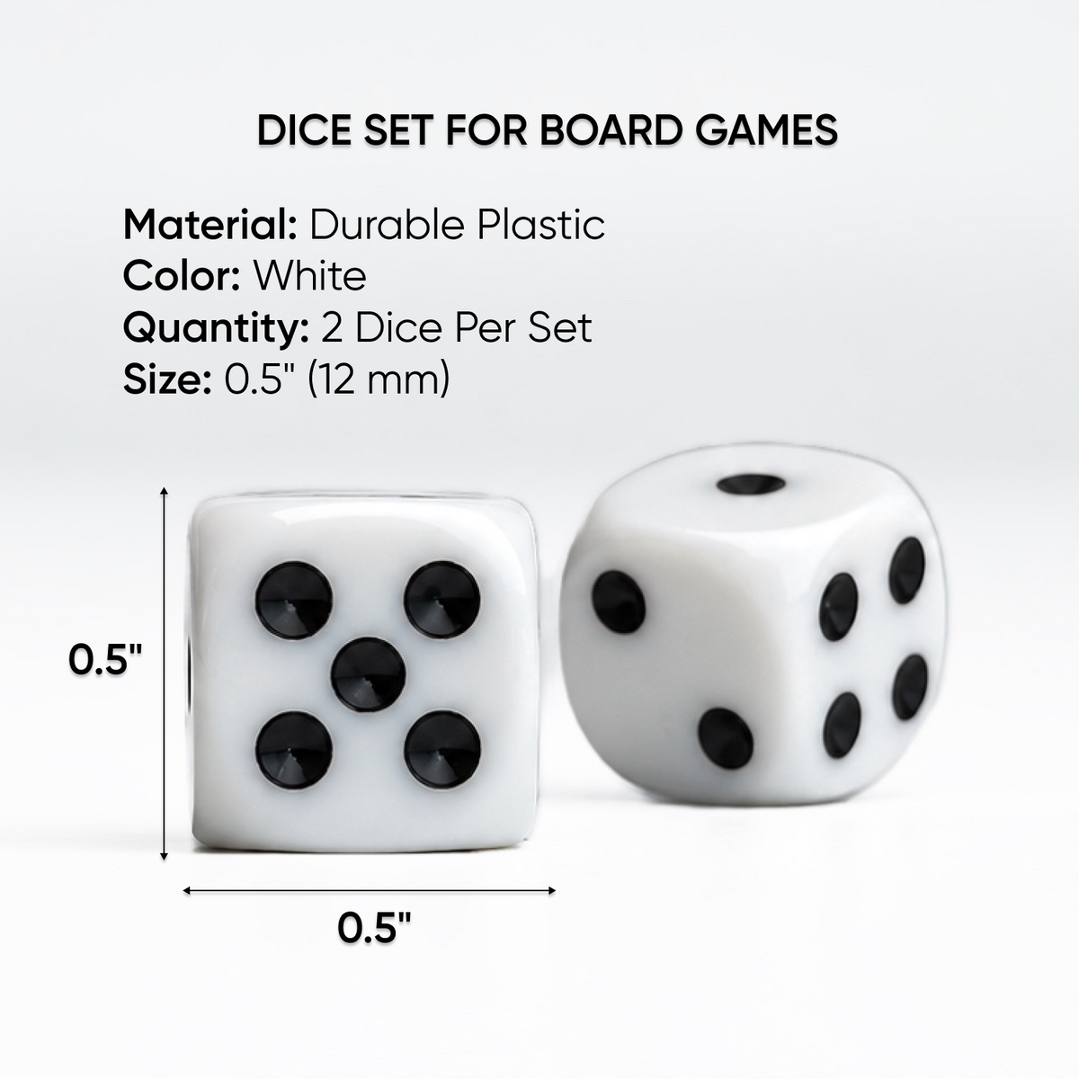 Paire de dés en plastique pour compléter votre jeu dans l'assortiment.
