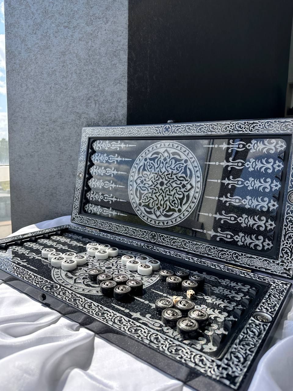Handcrafted Acrylic Stone Backgammon with Carved Wolf Design – “Silver Wolf”, 58*28*5cm | Art. 190620