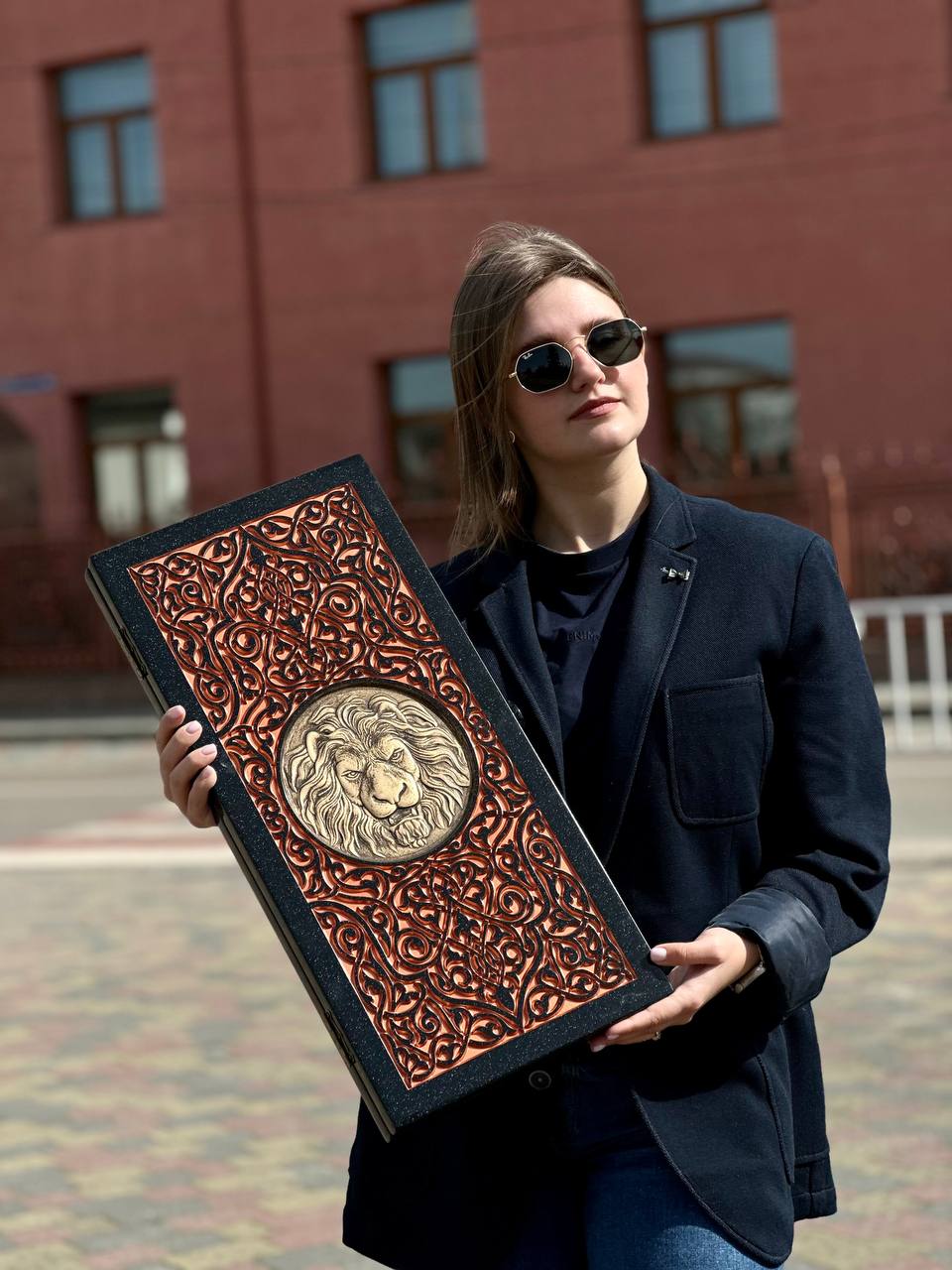 Luxury black acrylic stone backgammon, carved "Carved Gold Lion" on top, Gift-ready