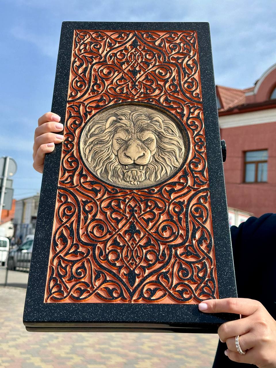 Luxury black acrylic stone backgammon, carved "Carved Gold Lion" on top, Gift-ready