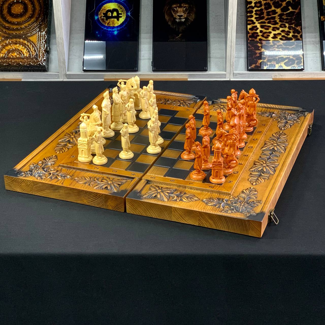 Schachspiel aus Holz mit luxuriösem Design, 3 in 1 (Schach, Dame und Backgammon) 68×32 cm. Geschenkfertig