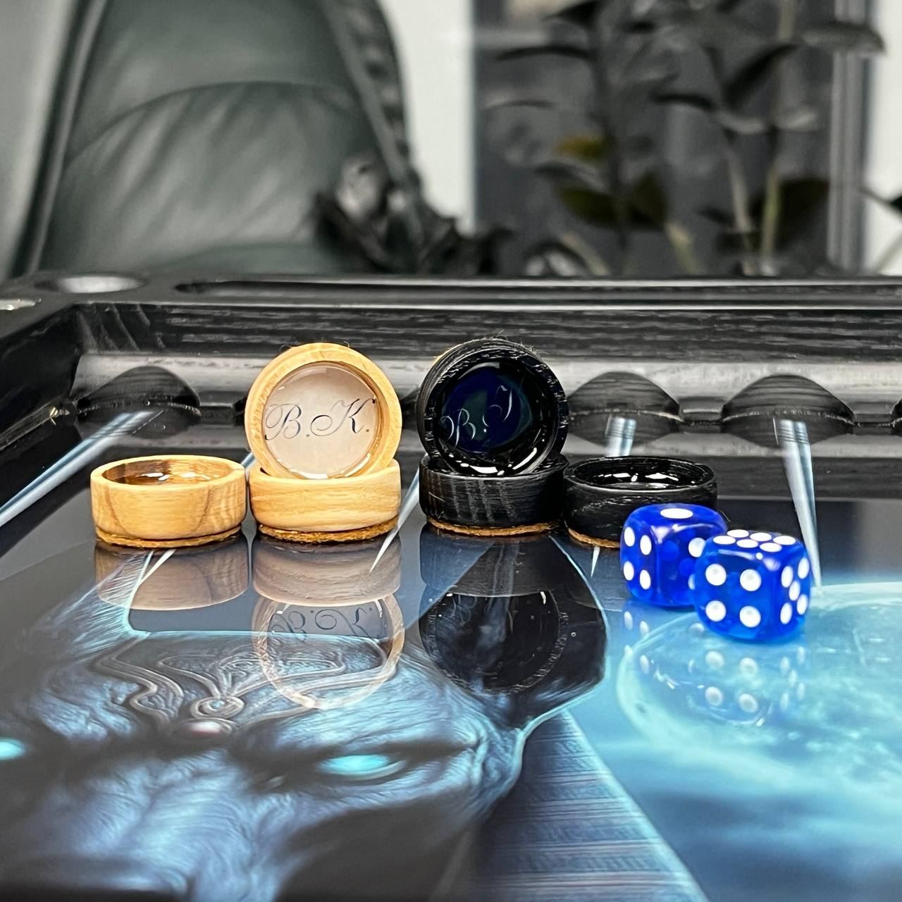 The Anubis Underworld Premium Glass&Wood Backgammon Set — Luxury Game Board Gift