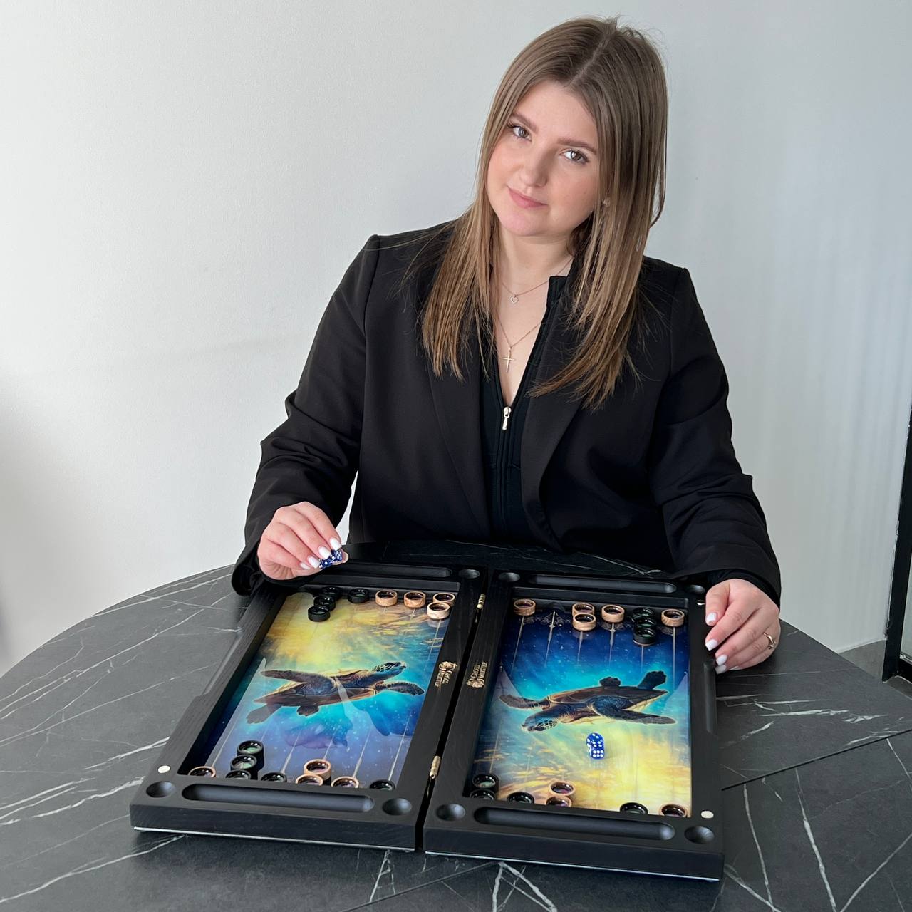 The Golden Meridian Sea Turtle Premium Glass&Wood Backgammon Set — Luxury Game Board Gift
