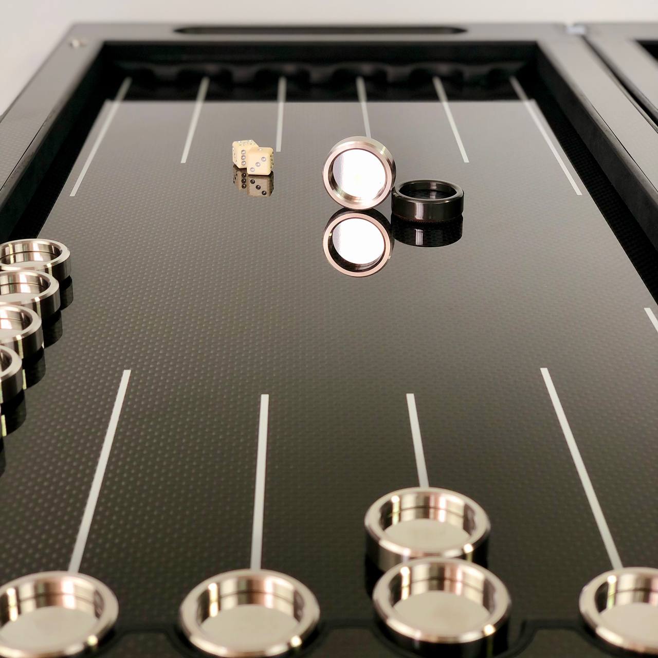 Luxury VIP Carbon Backgammon Set in Aluminum Carbon Basis, 61*26.5cm, Gift-ready