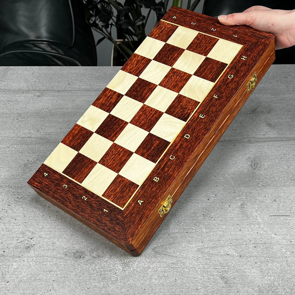 Jeu d'échecs imitation marbre (29 x 29 cm), jeu d'échecs en bois. Prêt à offrir. Réf. 198027