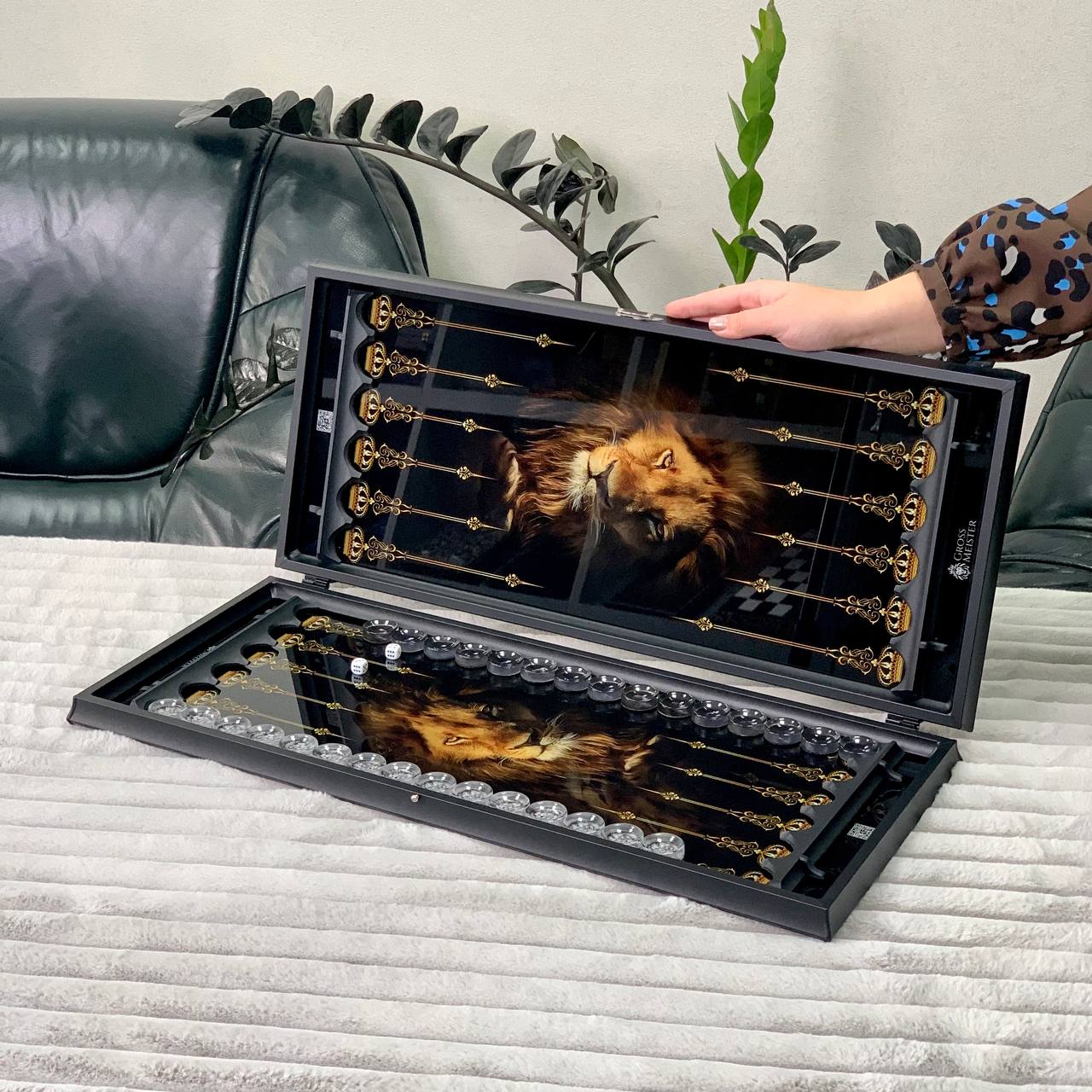 Lion Collection Glass Backgammon Set