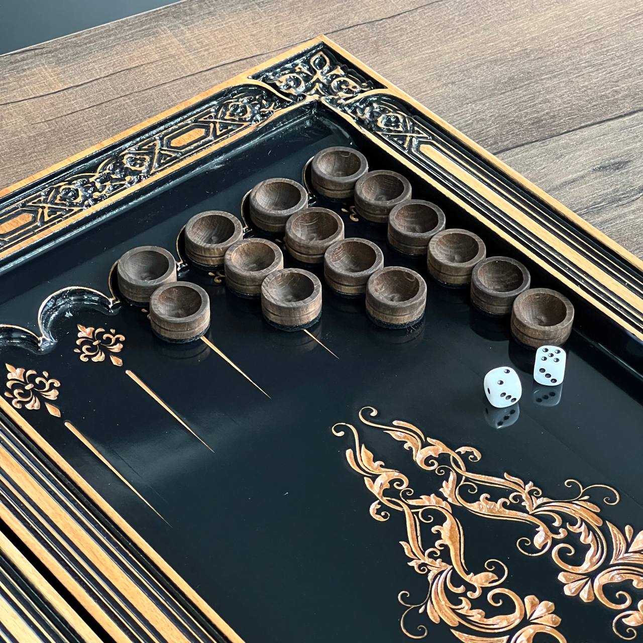 Jeu de backgammon en bois "Dragon", backgammon de voyage 50*23cm. Prêt à offrir