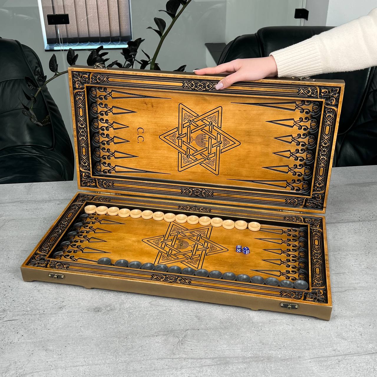 Wooden Backgammon "Silver Wolf" – Star of David Edition