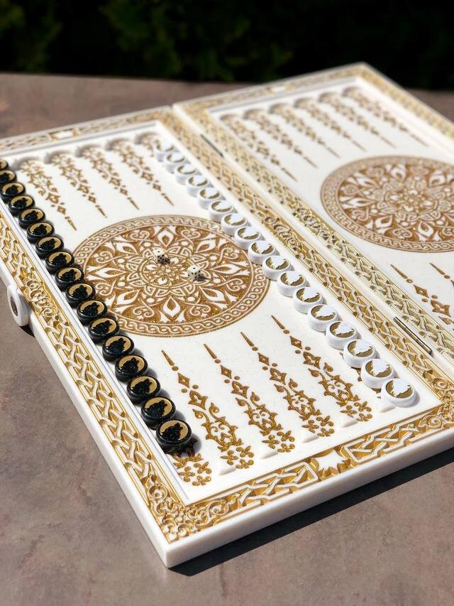 Luxury White Acrylic Stone Backgammon Set – "Wolf" Design – 58×28 cm | Gift-ready | Free Global Delivery