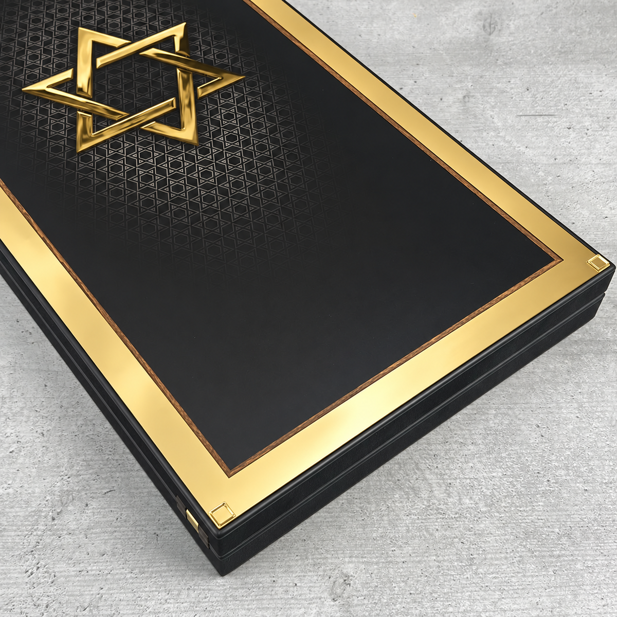 Star of David Gold Metal Backgammon Set – 25"