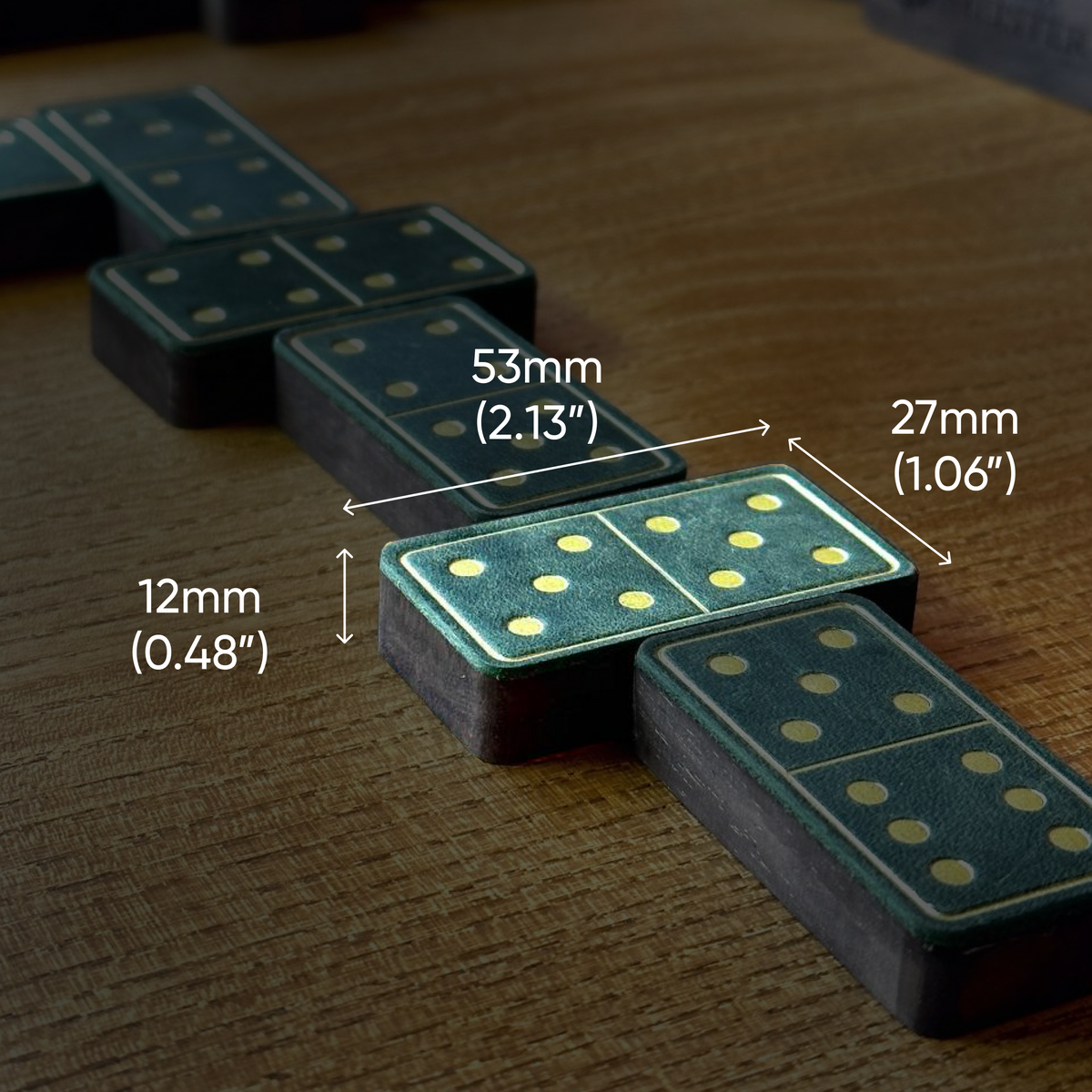 Luxuriöses Domino-Set aus Holz und elegantem Leder, 52*27*12mm grüne Dominosteine, Geschenkfertig