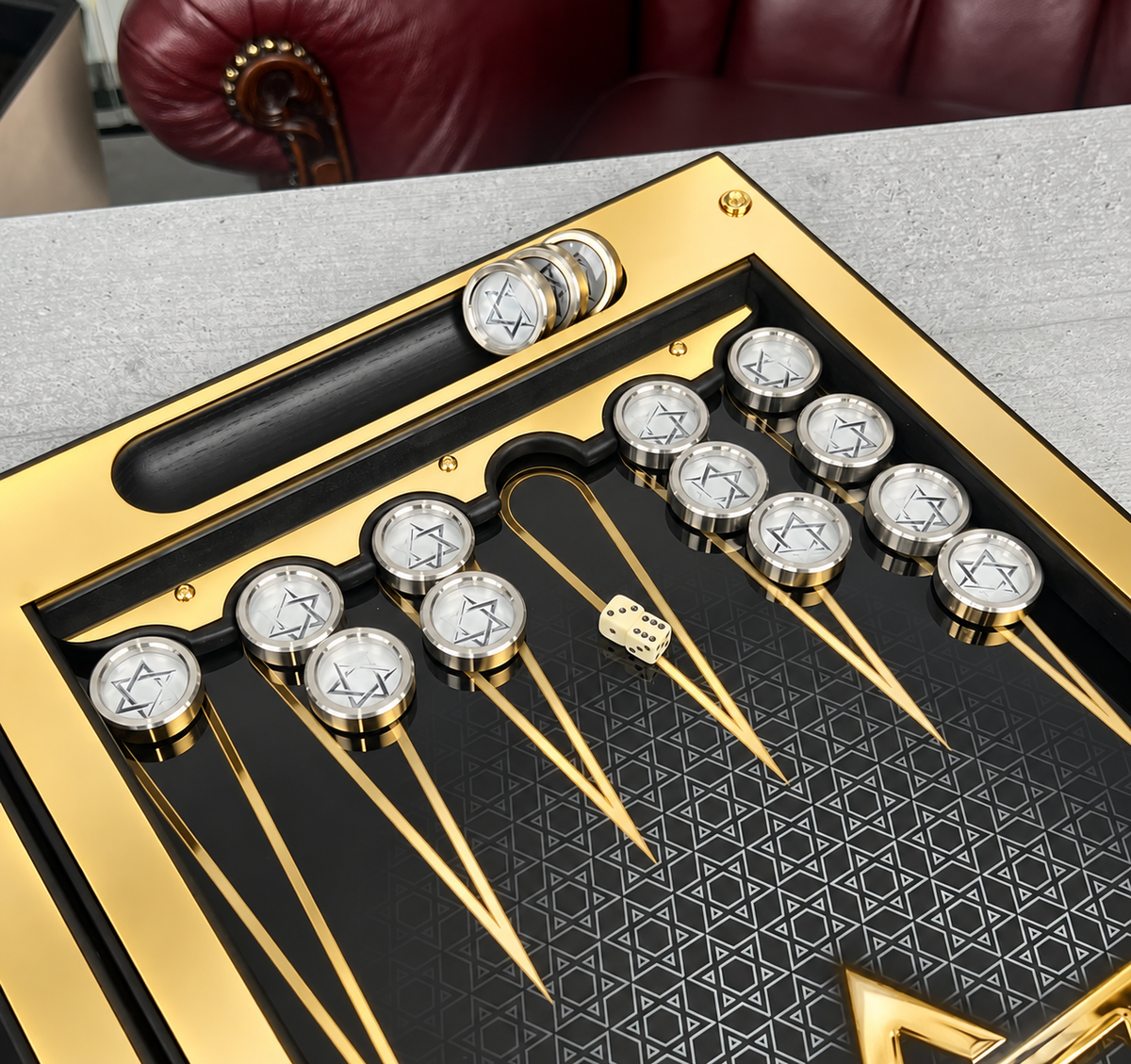 Star of David Gold Metal Backgammon Set – 25"