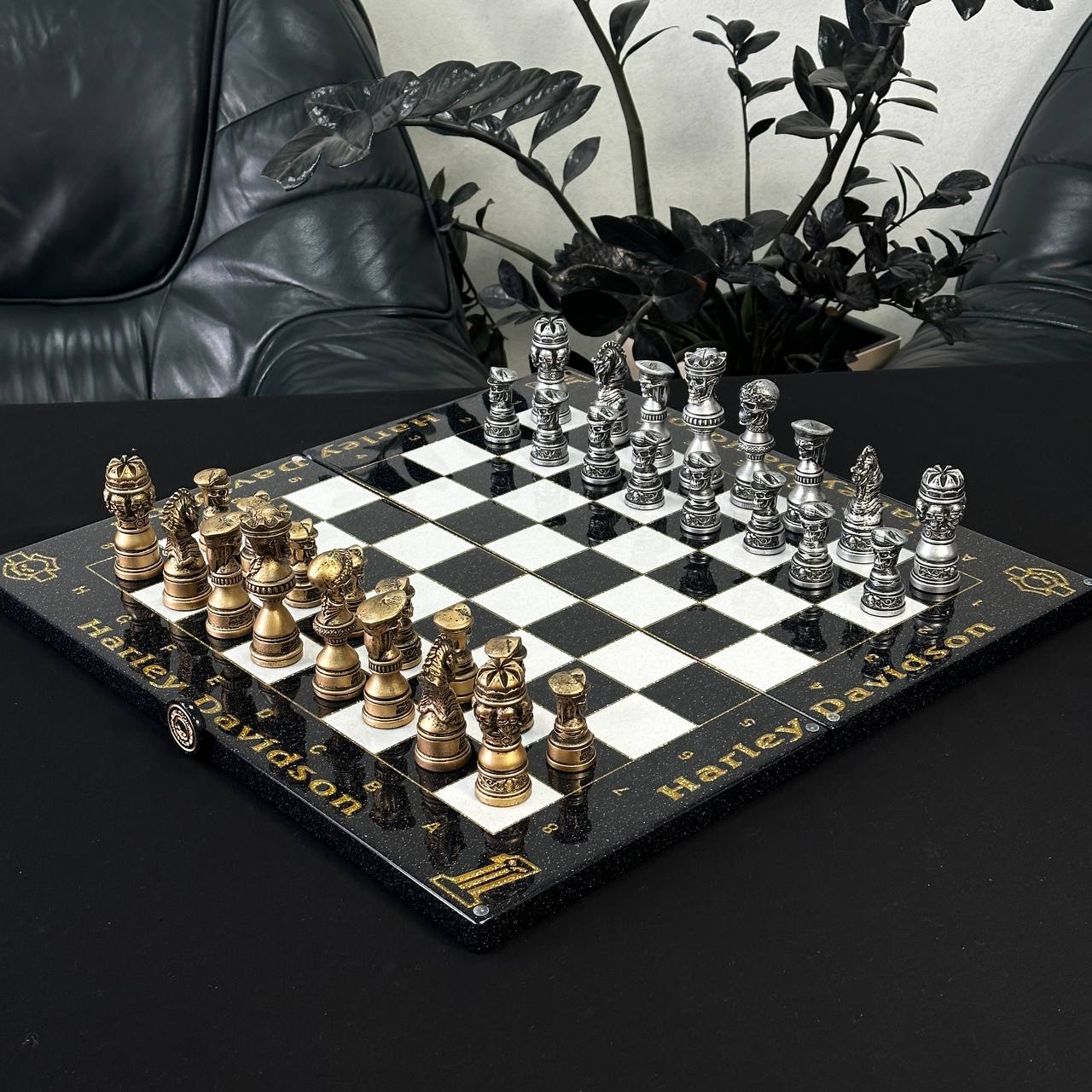 Luxuriöses weißes Acrylstein-Schachspiel, Schachbrett aus Stein, limitiert, Backgammon-Set, Marmor-Schachspiel