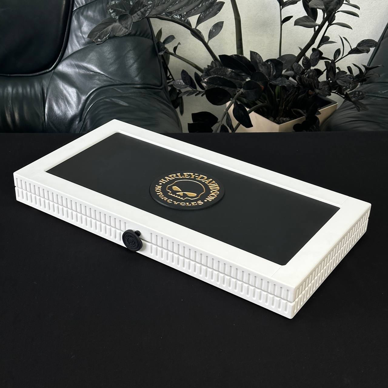 Luxuriöses weißes Acrylstein-Schachspiel, Schachbrett aus Stein, limitiert, Backgammon-Set, Marmor-Schachspiel