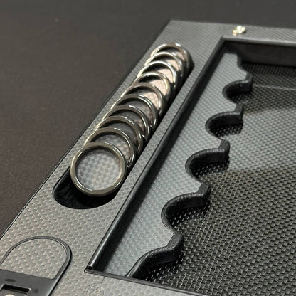 Luxuriöses VIP Carbon Backgammon Set auf Aluminium Carbon Basis, 61*26,5cm, Geschenkfertig