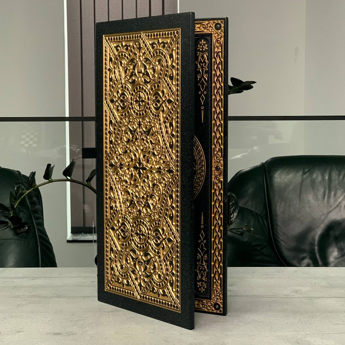 Golden Ornament Black Stone Backgammon Set