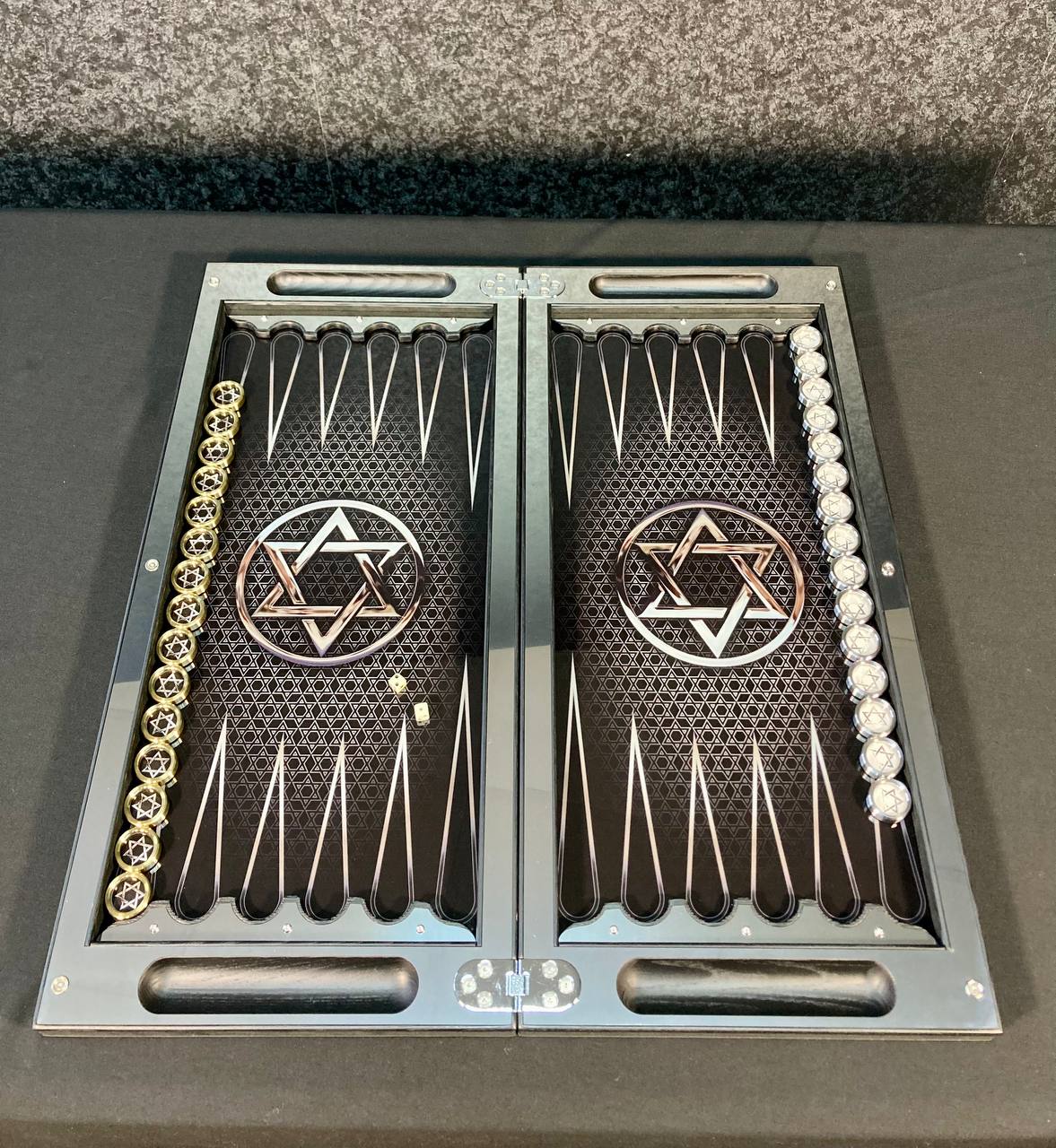 Backgammon de luxe en métal avec verre trempé - Design exclusif, fait à la main, personnalisable