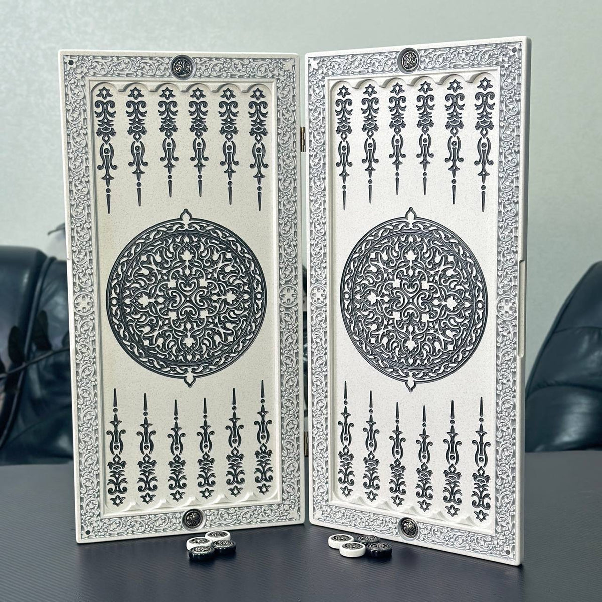 White Stone Backgammon Set – Silver Lion Design | Multiple Sizes