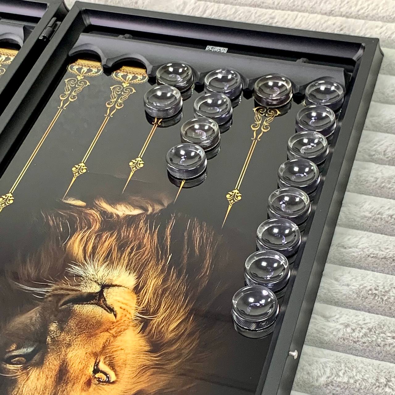 Lion Collection Glass Backgammon Set