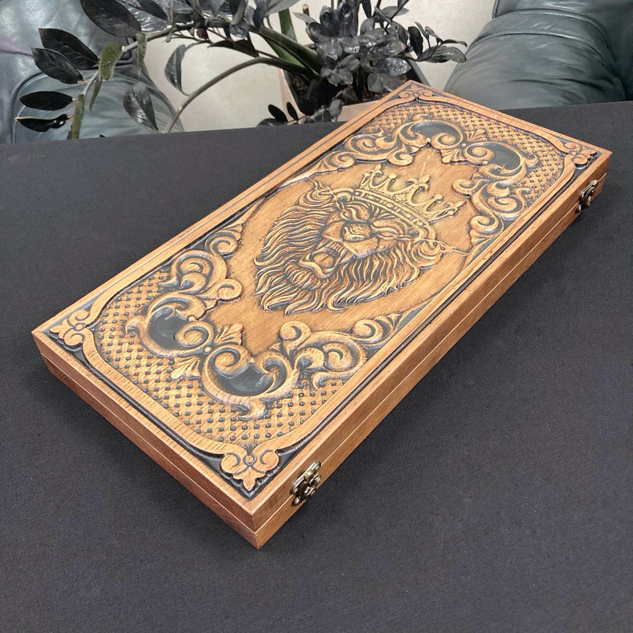 Wooden backgammon board game set "King Lion" Gift-ready