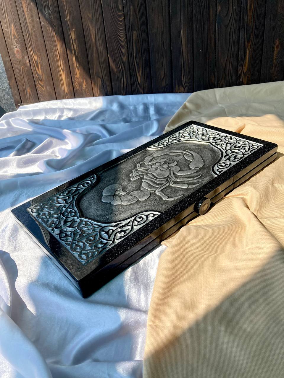 Luxury Black Acrylic Stone Backgammon “Scorpion” – 58×28 cm | Art. 190640