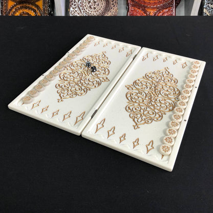 Luxuriöses handgefertigtes Backgammon-Set aus weißem Acrylstein, 37×19 cm, Art. 190652, Geschenkfertig
