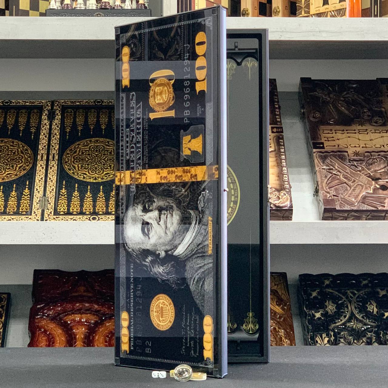 Backgammon en verre « Black Dollar » – Exquis, original, personnalisable, prêt à offrir