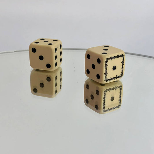 Billardkugel Würfelset im Sortiment 9mm. Personalisierung möglich.