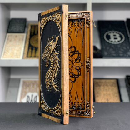 Exklusives Holz-Backgammon „Drache“. Individualisierbar und als Geschenk geeignet