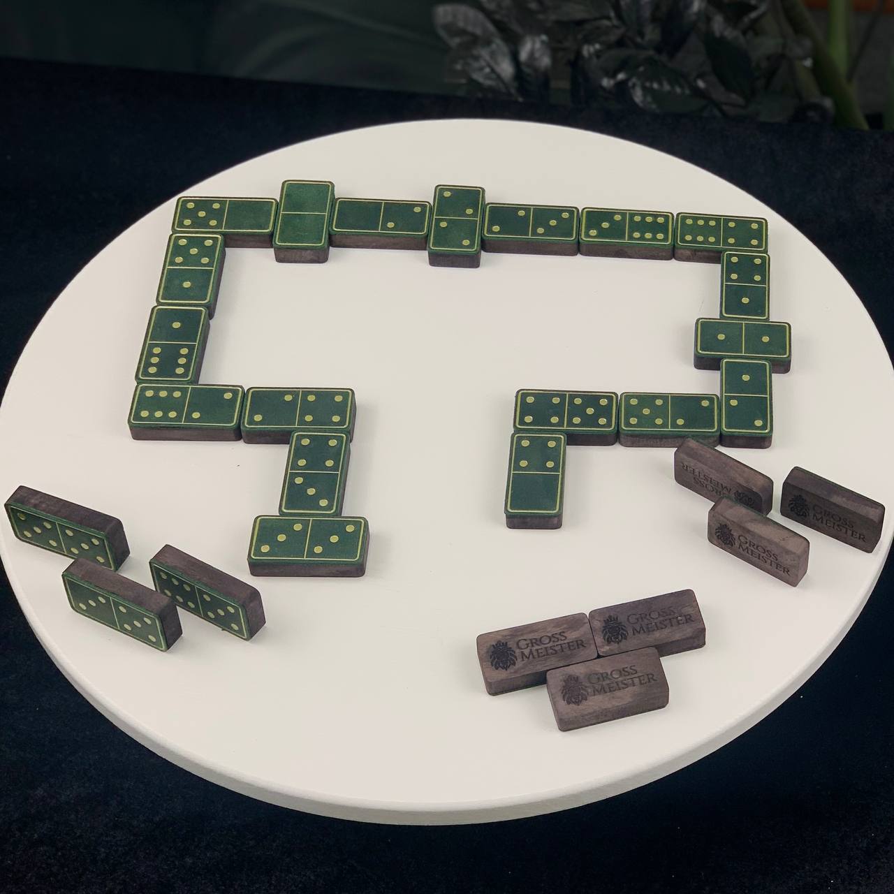Luxuriöses Domino-Set aus Holz und elegantem Leder, 52*27*12mm grüne Dominosteine, Geschenkfertig