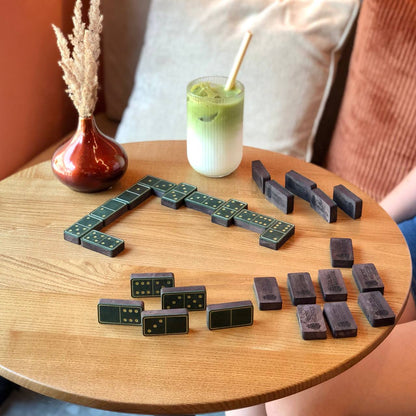 Luxuriöses Domino-Set aus Holz und elegantem Leder, 52*27*12mm grüne Dominosteine, Geschenkfertig
