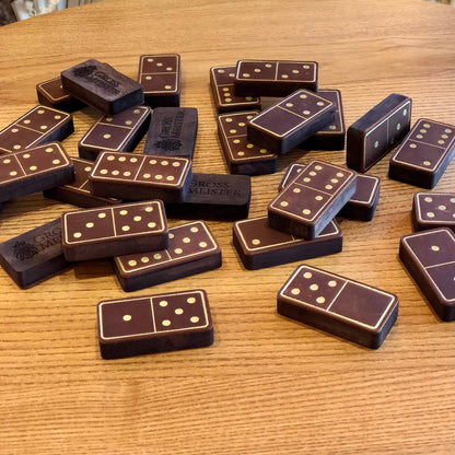 Luxuriöses Domino-Set aus Holz und elegantem Leder, 52*27*12mm braune Dominosteine, Geschenkfertig