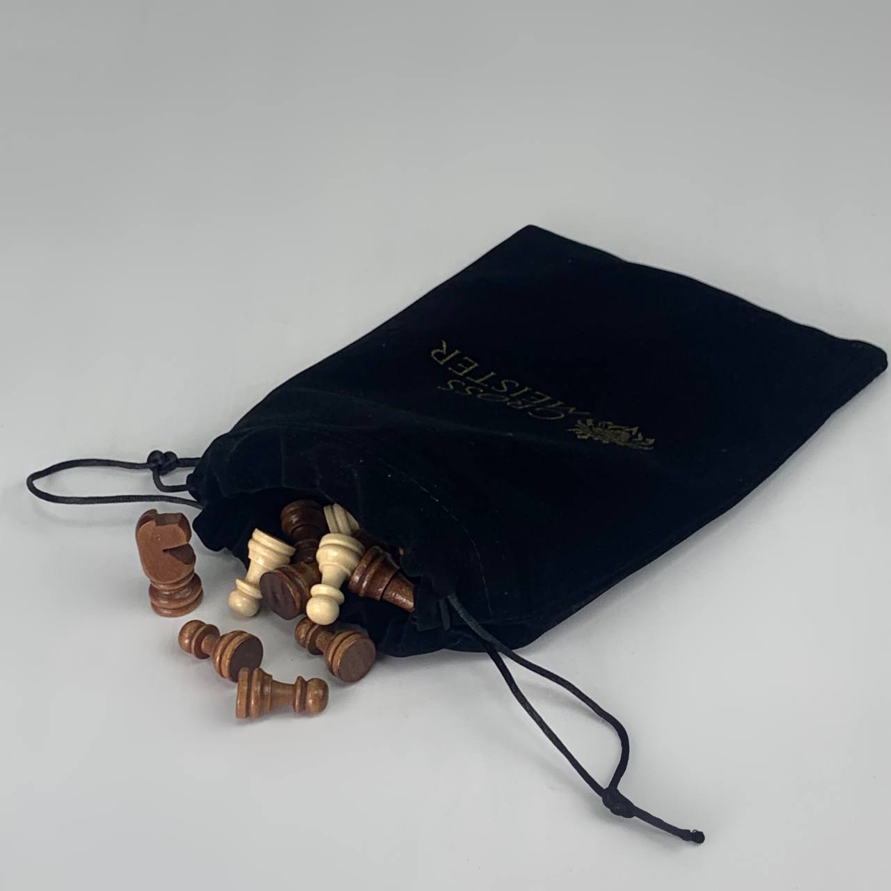 Jeu d'échecs de petite taille, Roi de 5,5 cm. Accessoires de plateau de jeu en bois.