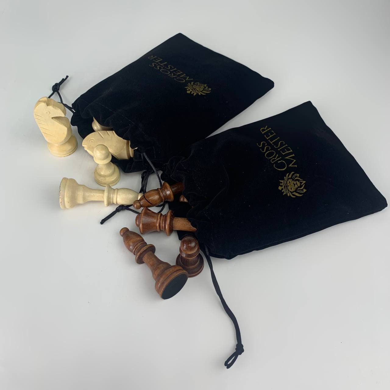 Jeu d'échecs de taille moyenne, Roi de 9,0 cm. Accessoires de plateau de jeu en bois