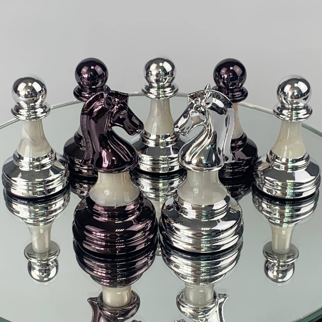 Pièces d'échecs en acrylique, Roi de 9 cm. Accessoire de jeu exclusif. Prêt à offrir
