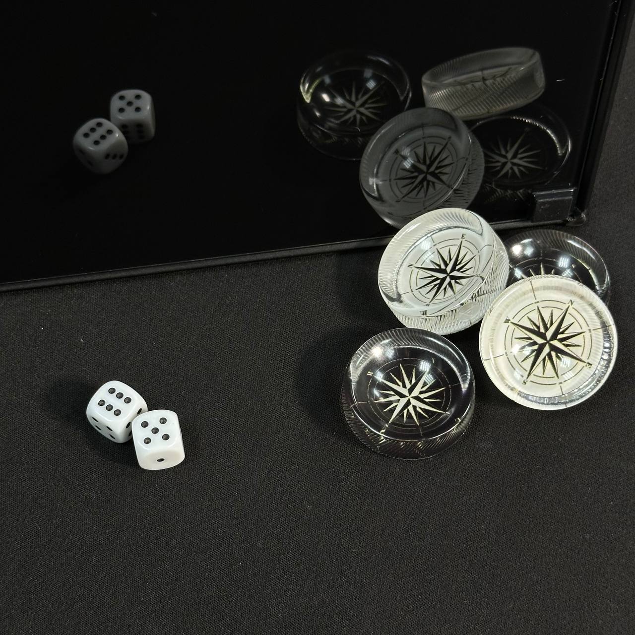 Jeu de backgammon en verre luxueux fait main 61 x 27 cm. Personnalisé, prêt à offrir