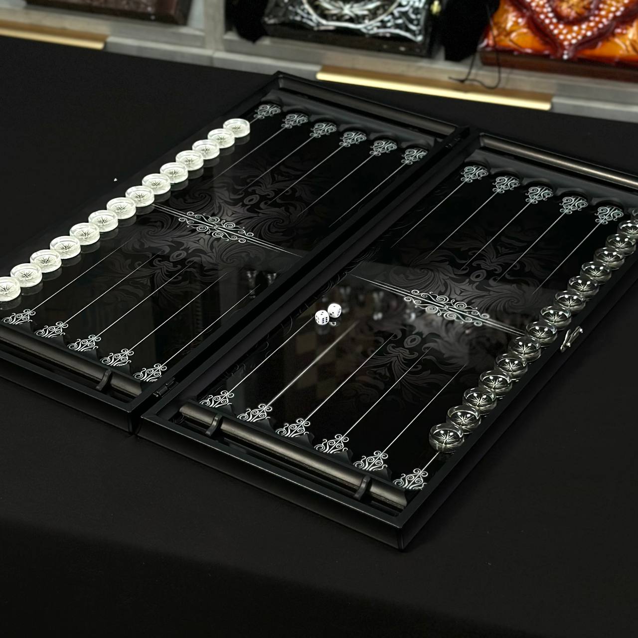 Jeu de backgammon en verre luxueux fait main 61 x 27 cm. Personnalisé, prêt à offrir