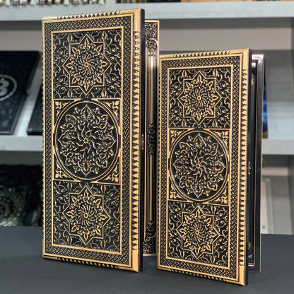 Plateau de backgammon en bois – Un mélange exquis d'art et de fonctionnalité, prêt à offrir
