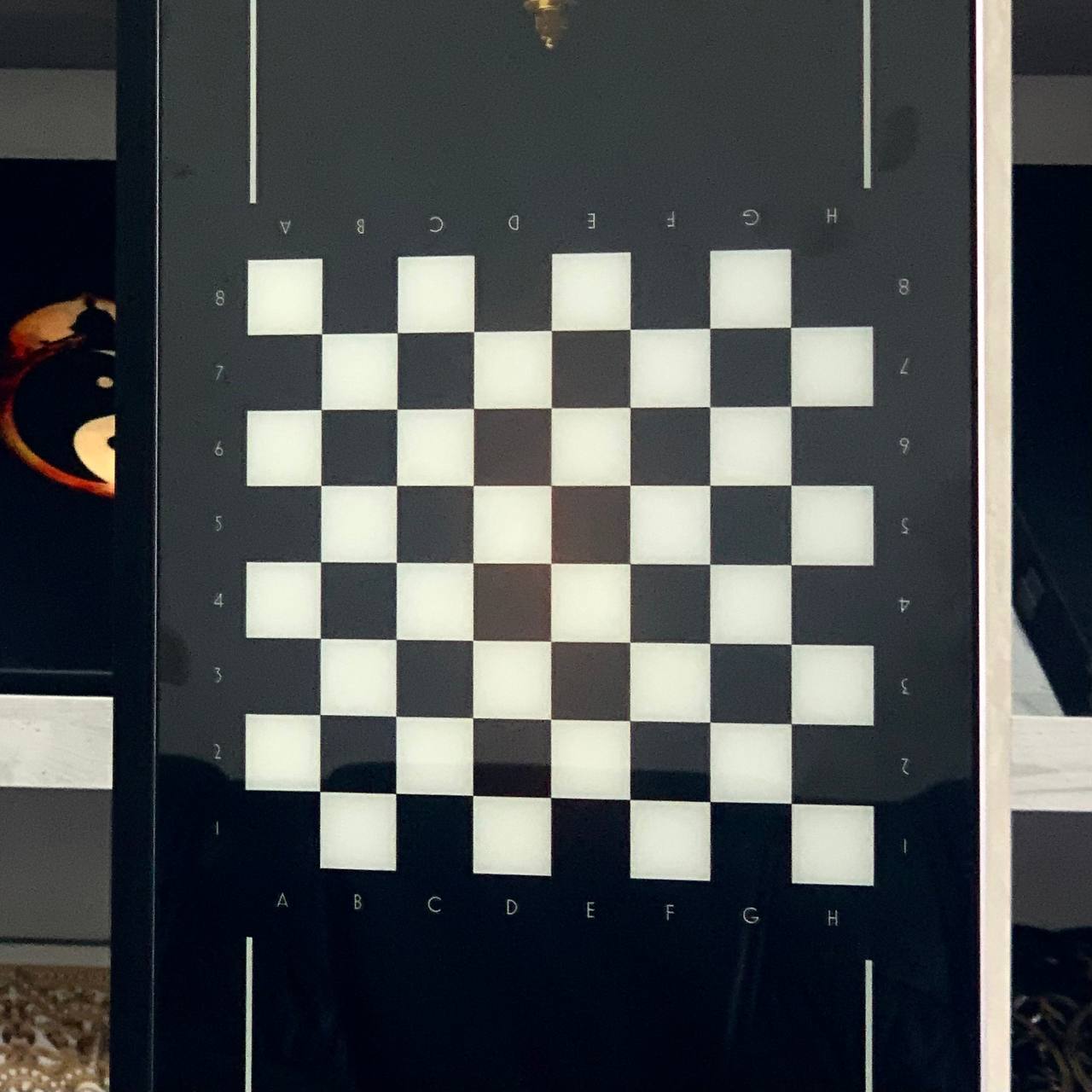 Plateau de jeu élégant 3 en 1 en verre : échecs, backgammon en verre et dames. Prêt à offrir. Personnalisé