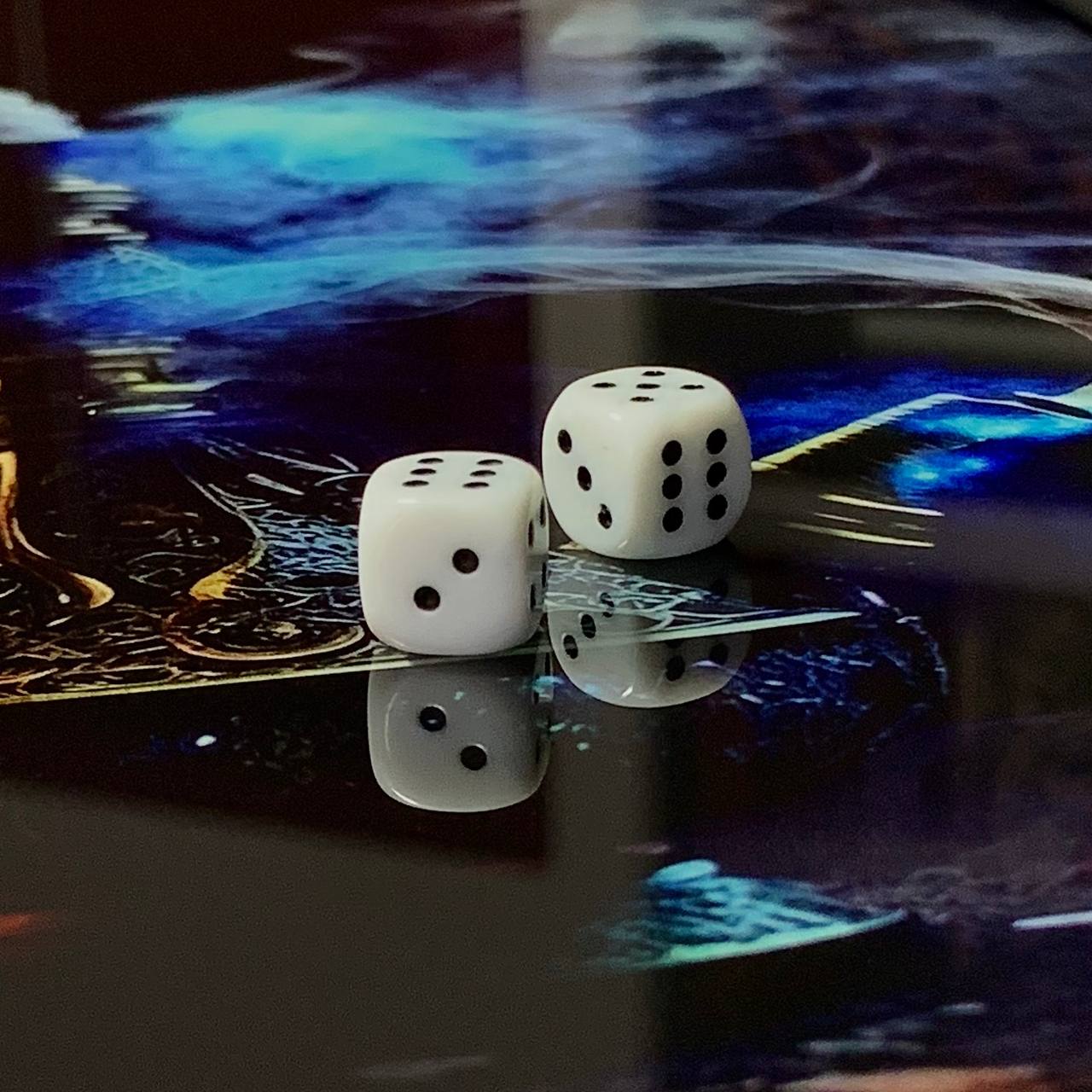 Jeu de backgammon en verre 61*27*5cm, personnalisé et prêt à offrir. Design unique.