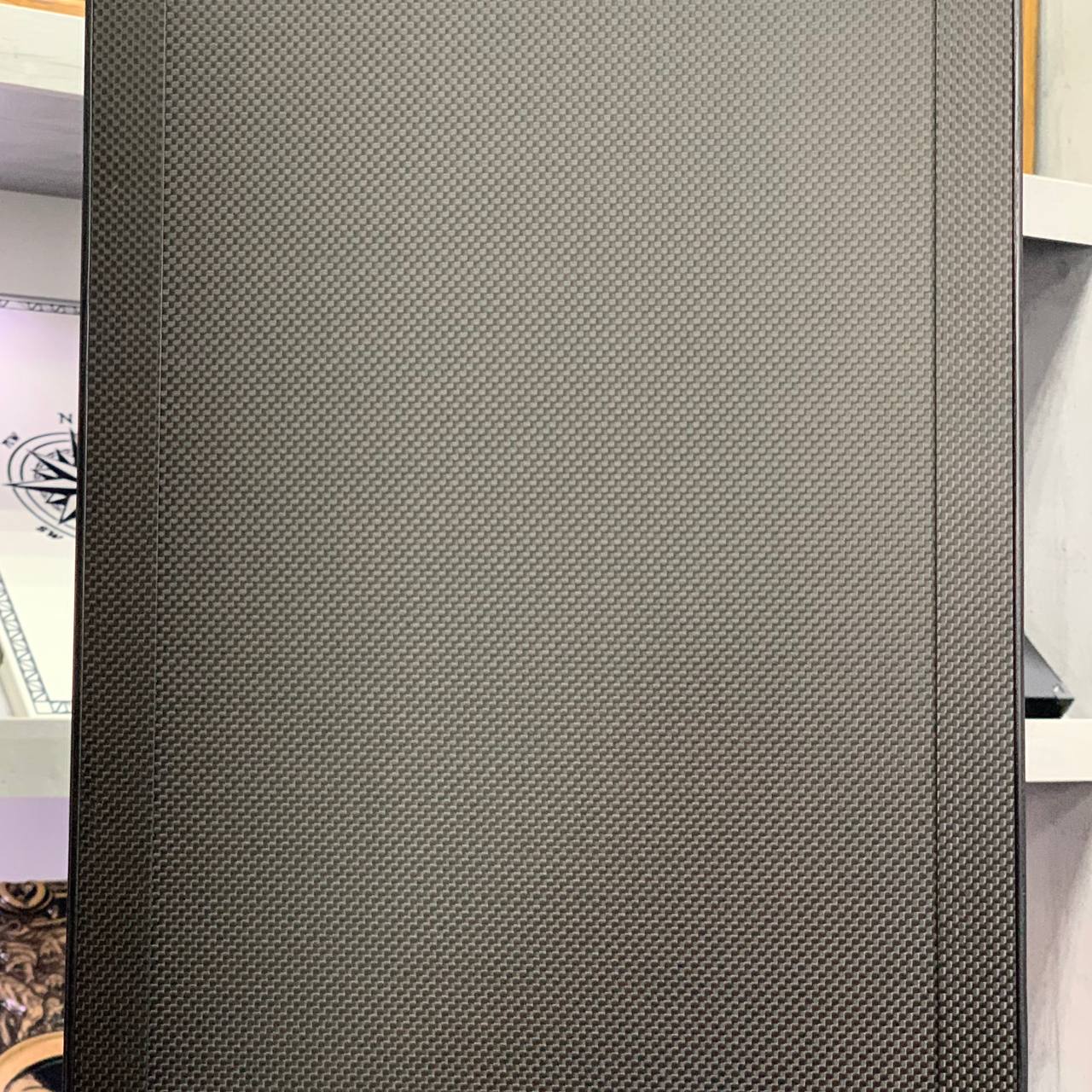Luxuriöses VIP Carbon Backgammon Set auf Aluminium Carbon Basis, 61*26,5cm, Geschenkfertig