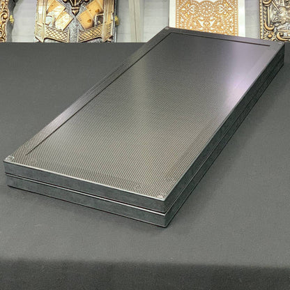 Luxuriöses VIP Carbon Backgammon Set auf Aluminium Carbon Basis, 61*26,5cm, Geschenkfertig
