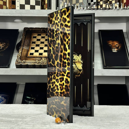 Glas-Backgammon-Set Leopard, 61 x 27 cm. Personalisierung. Als Geschenk geeignet.
