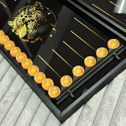 Glas-Backgammon-Set Leopard, 61 x 27 cm. Personalisierung. Als Geschenk geeignet.