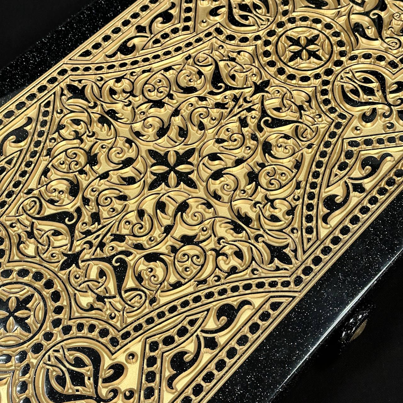 Backgammon de luxe en pierre acrylique noir et or 58×28cm, plateau en pierre Prêt à offrir