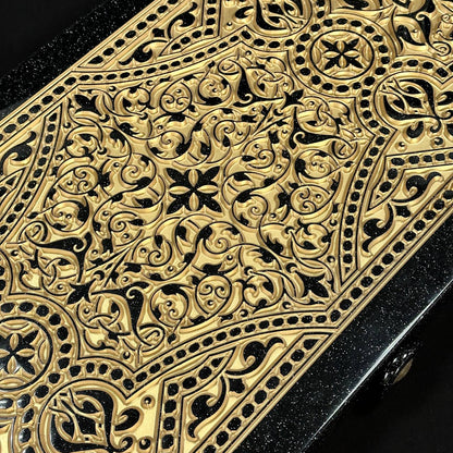 Backgammon de luxe en pierre acrylique noir et or 58×28cm, plateau en pierre Prêt à offrir