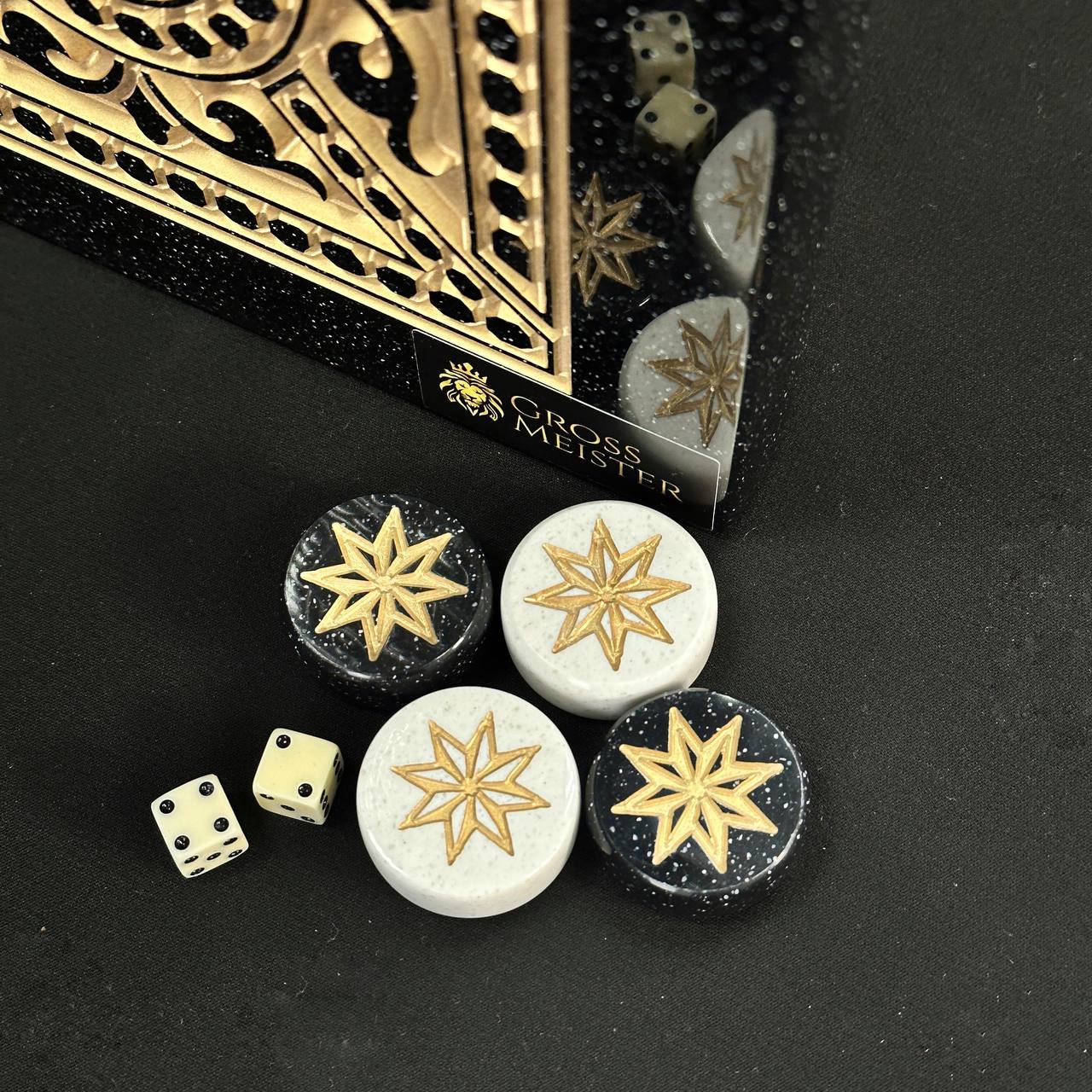 Backgammon de luxe en pierre acrylique noir et or 58×28cm, plateau en pierre Prêt à offrir