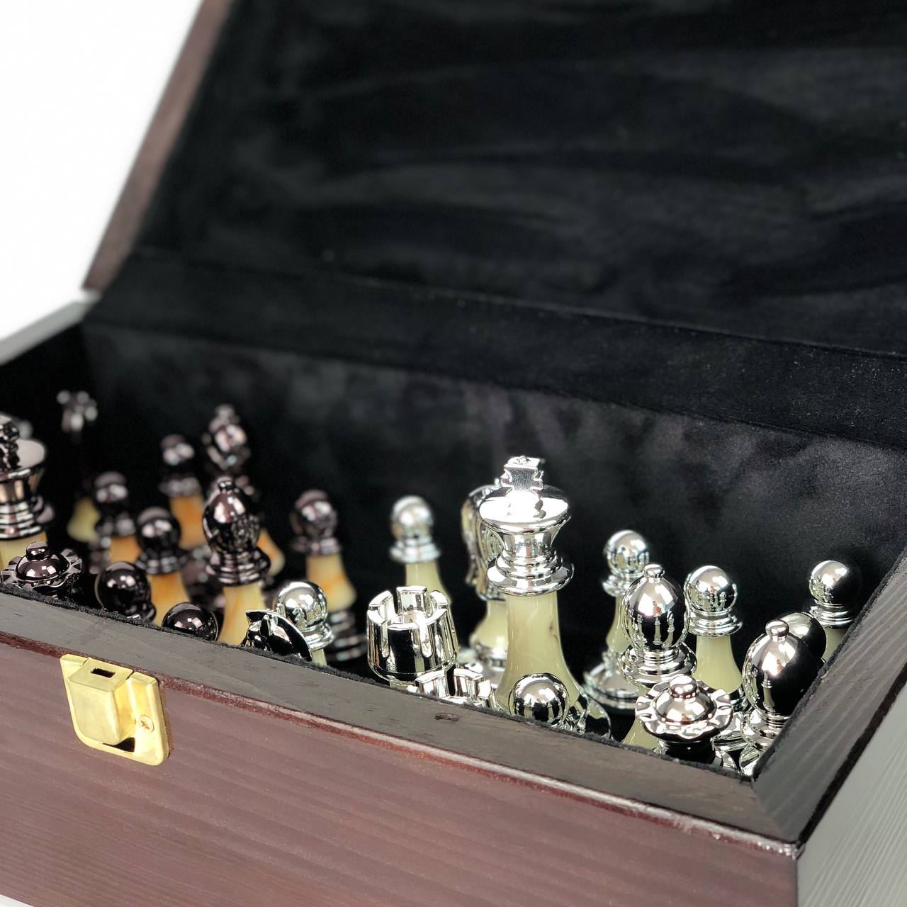 Pièces d'échecs en acrylique, Roi de 9 cm. Accessoire de jeu exclusif. Prêt à offrir