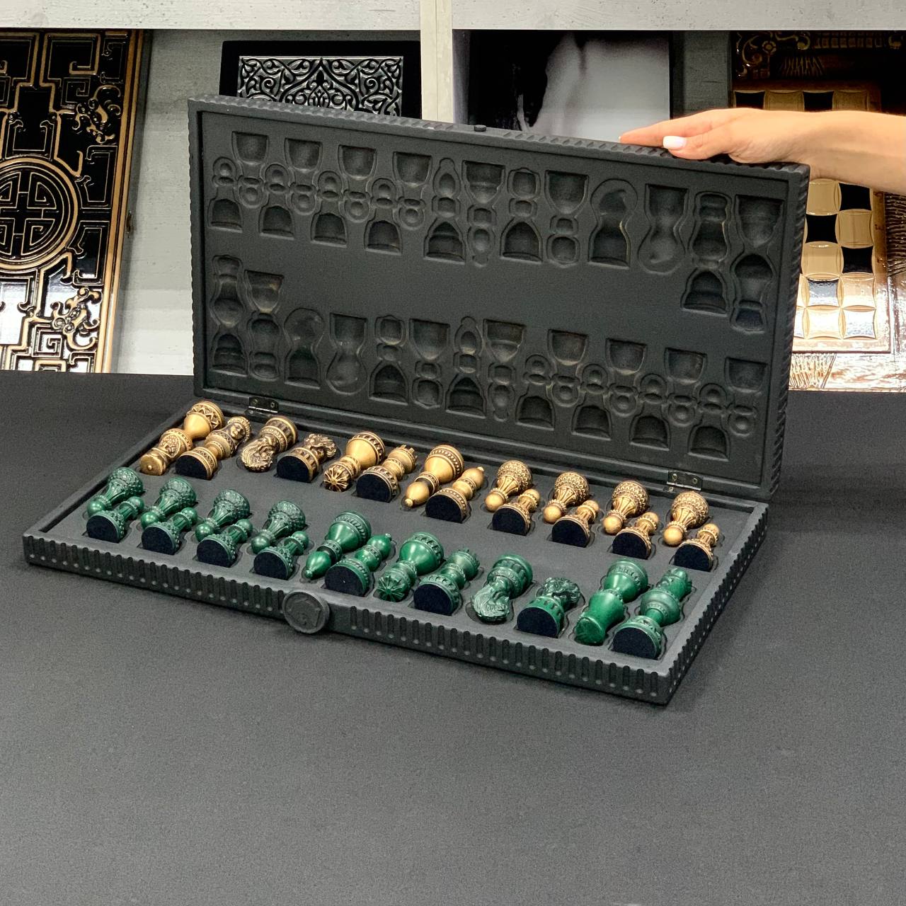 Hochwertiges Schachspiel aus Acryl (nur Figuren) mit Aufbewahrungsbox – Kostenlose Lieferung weltweit | Geschenkfertig